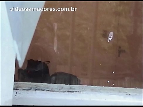 ❤️ Horny gason ap gade mennaj li ak yon lòt nèg, anrejistre yon video fuck san deranje koup la ️ Porno nan nou ☑